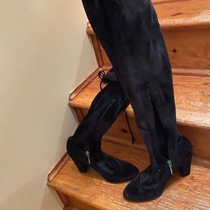 Thigh high suede black boots